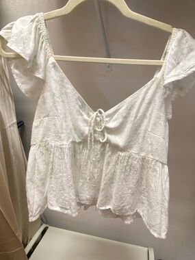 Hollister White Swiss Dot Tie-Front Peplum Women's Top